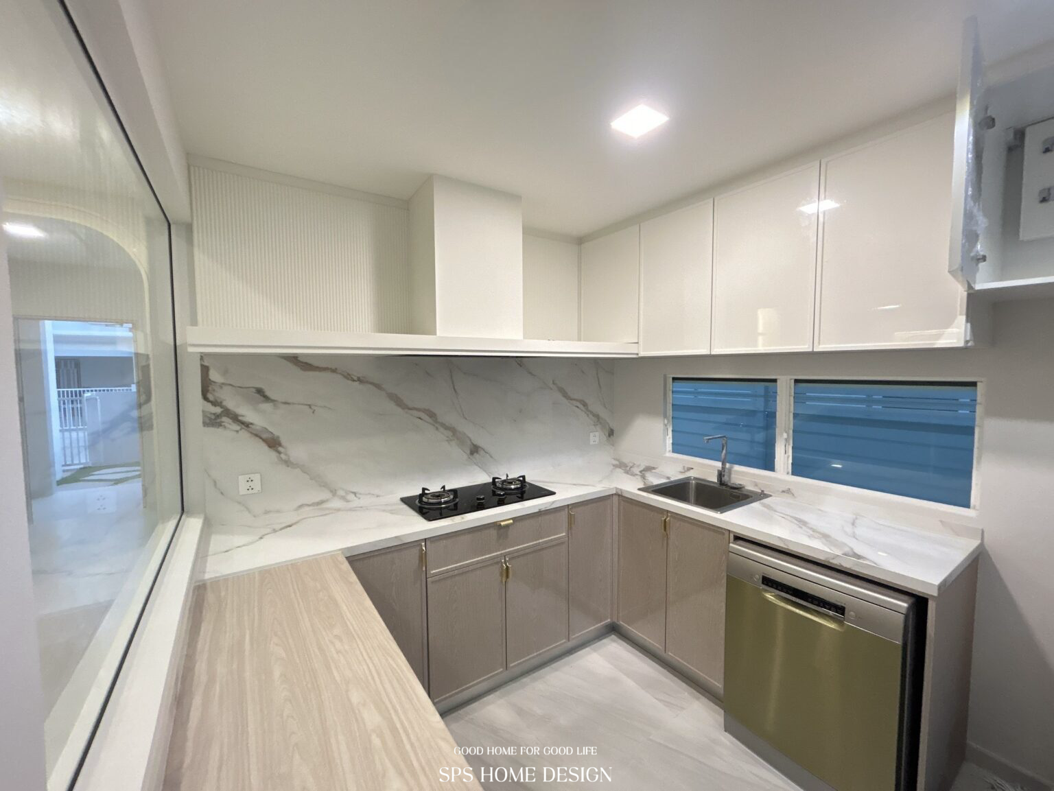 ครัวไม้ hmr